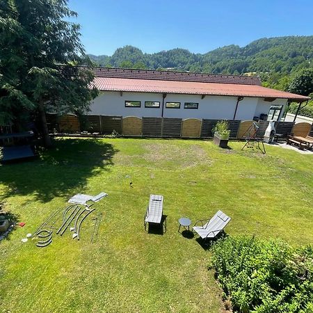 Appartement Haus Zum Glueck à Reifnitz Extérieur photo