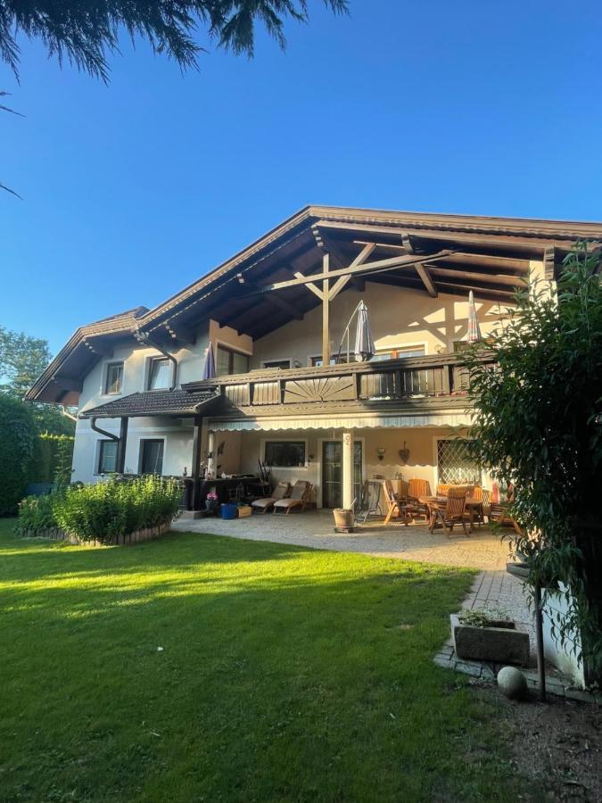 Appartement Haus Zum Glueck à Reifnitz Extérieur photo