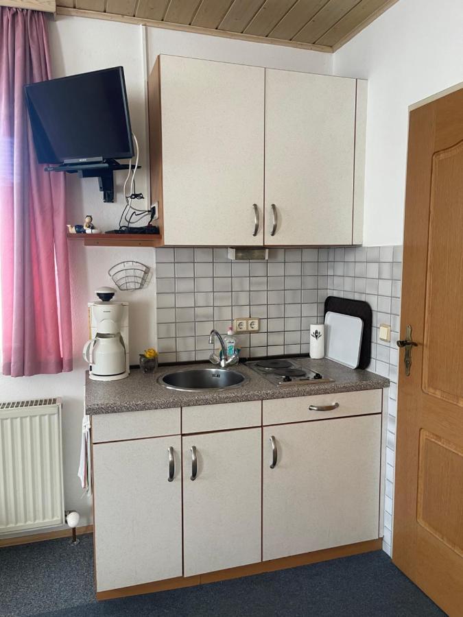 Appartement Haus Zum Glueck à Reifnitz Extérieur photo