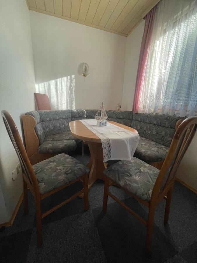 Appartement Haus Zum Glueck à Reifnitz Extérieur photo