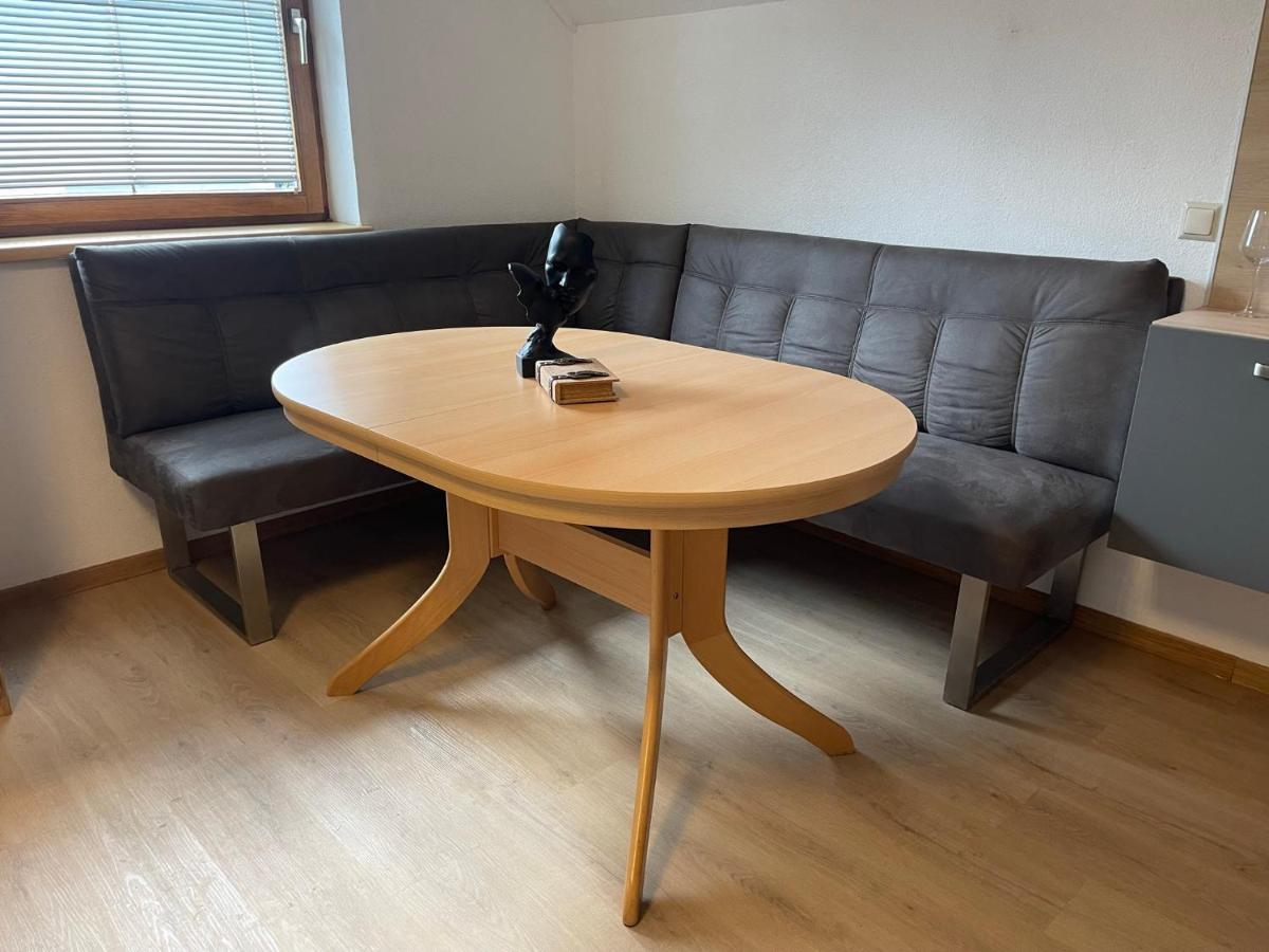 Appartement Haus Zum Glueck à Reifnitz Extérieur photo