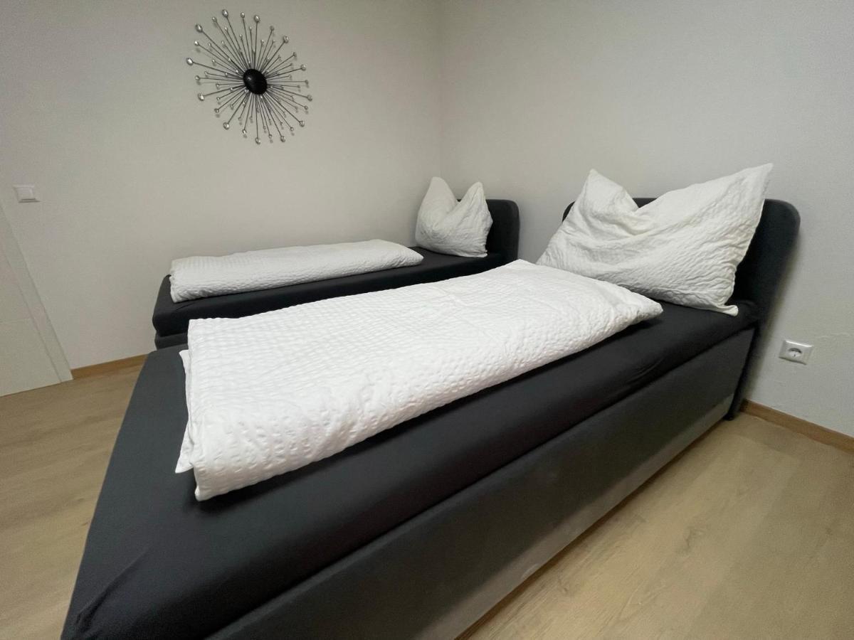Appartement Haus Zum Glueck à Reifnitz Extérieur photo