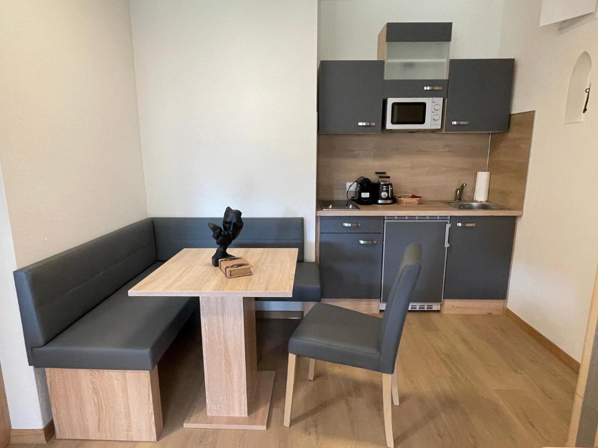 Appartement Haus Zum Glueck à Reifnitz Extérieur photo