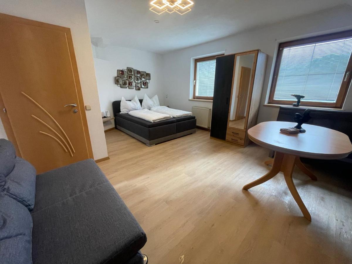 Appartement Haus Zum Glueck à Reifnitz Extérieur photo