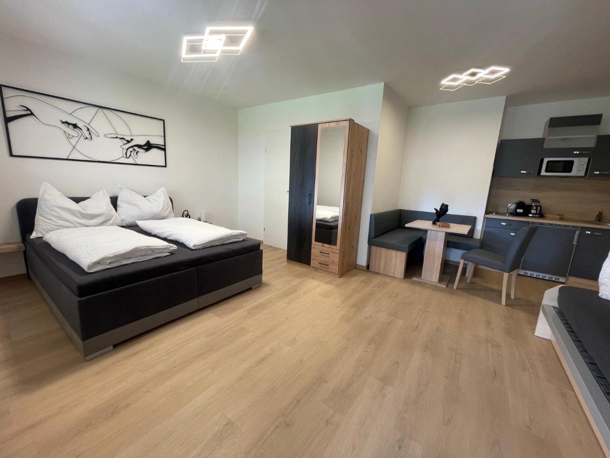 Appartement Haus Zum Glueck à Reifnitz Extérieur photo