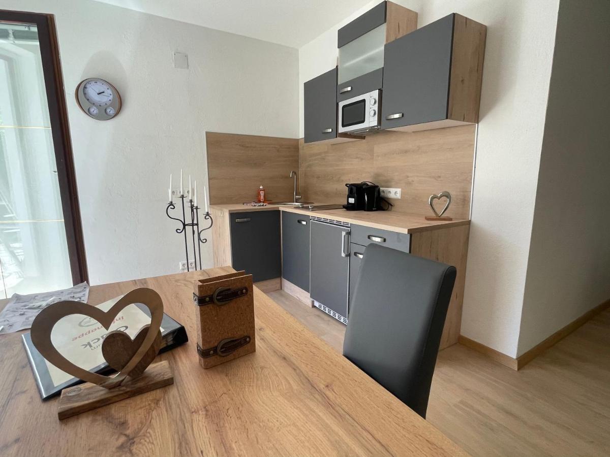Appartement Haus Zum Glueck à Reifnitz Extérieur photo