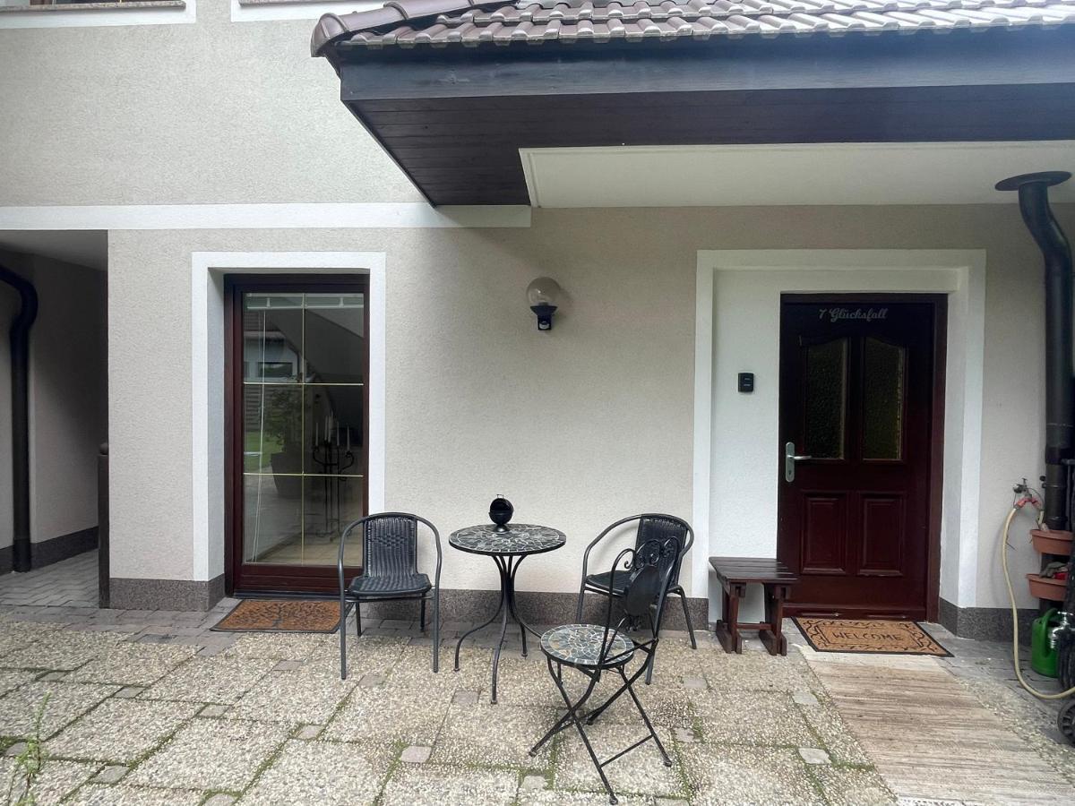Appartement Haus Zum Glueck à Reifnitz Extérieur photo